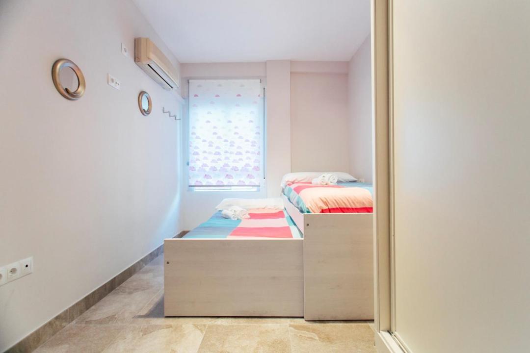 Wide And Diaphanous- 3bd 2bth- Alcazar Apartament *