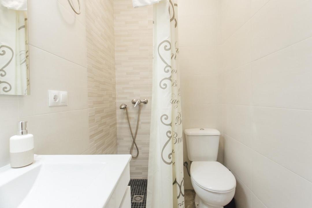 Apartament Wide And Diaphanous- 3bd 2bth- Alcazar *