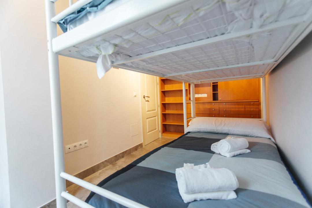 Wide And Diaphanous- 3bd 2bth- Alcazar Apartament