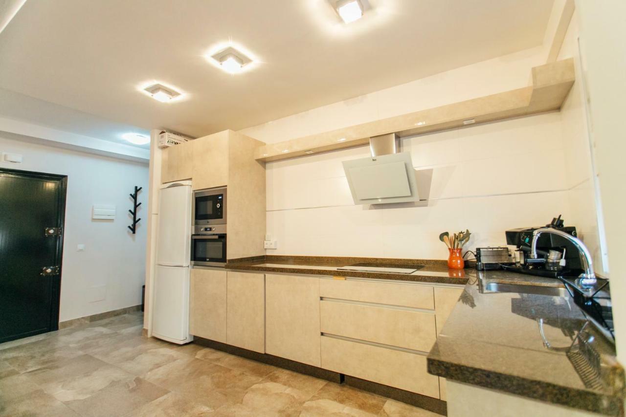 Apartament Wide And Diaphanous- 3bd 2bth- Alcazar Sewilla