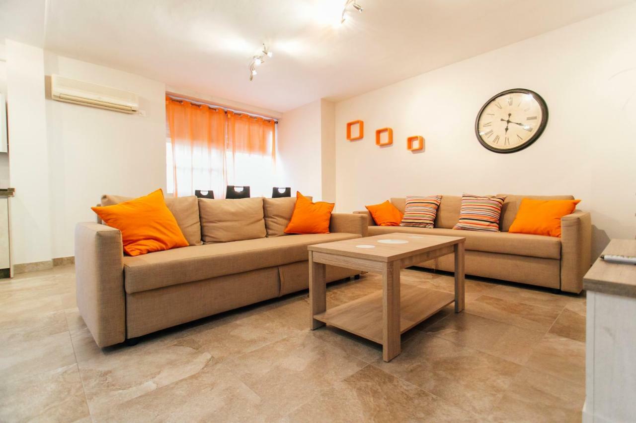 Wide And Diaphanous- 3bd 2bth- Alcazar Apartament