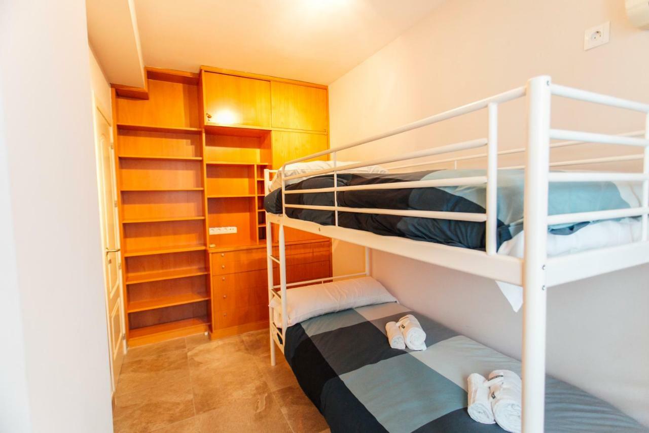 Wide And Diaphanous- 3bd 2bth- Alcazar Apartment Sevilla